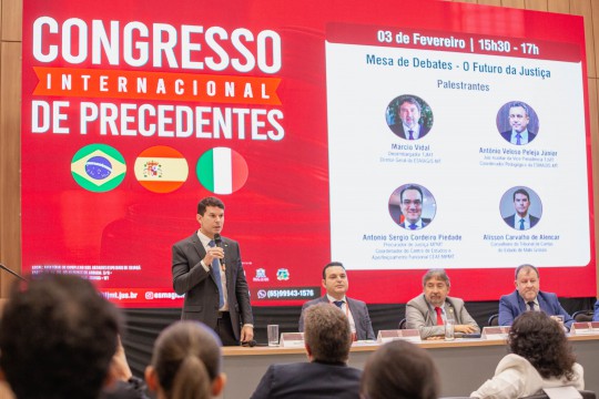 Alisson Alencar debate futuro da Justiça e inteligência artificial em congresso internacional do TJMT