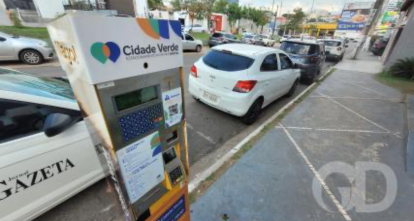 Câmara aprova lei que responsabiliza empresa por furtos e danos no estacionamento rotativo