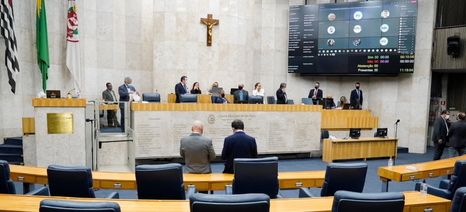 Câmara de SP aprova reeleição ilimitada para mesa