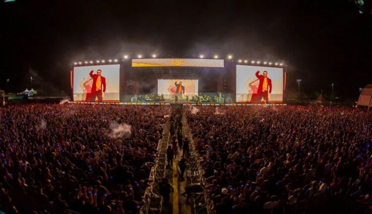 Cambista de 60 anos é preso vendendo ingressos para o show do Gusttavo Lima em Cuiabá