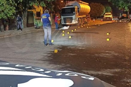 Em briga por uso de banheiro, jovem morre e irmã fica ferida