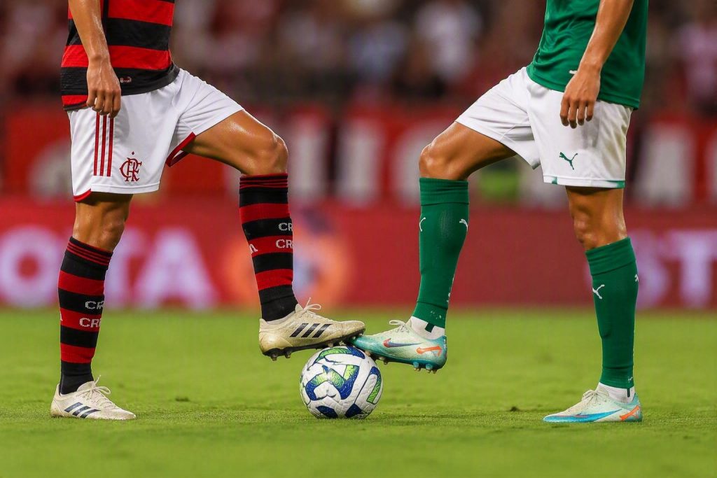 Flamengo ou Palmeiras? Veja o caminho dos candidatos ao título até a última rodada