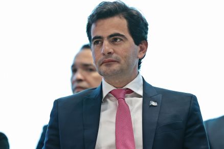 Garcia: Fávaro mente sobre reunião do Governo com ministro