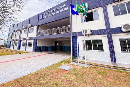 Homem invade escola e dispara contra alunos no interior de MT
