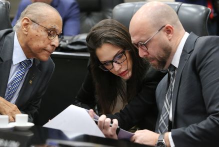 Indefinição sobre 1ª secretaria terá que ser resolvida até dia 5