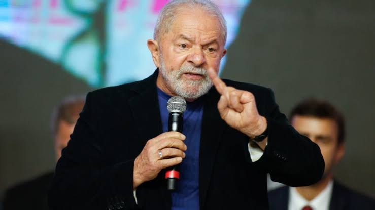 Lula aguarda o PSB