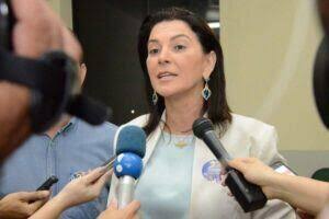 Maioria do Senado protesta contra Moraes por reter passaporte de senadora