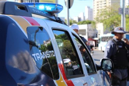 Menina de 4 anos acusa pai de estuprá-la durante banho