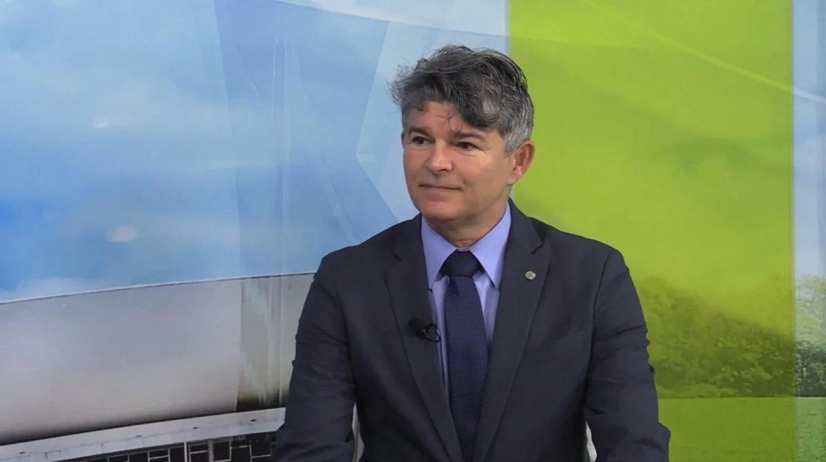 Medeiros cobra prisão de Alexandre de Moraes e pede afastamento imediato do STF
