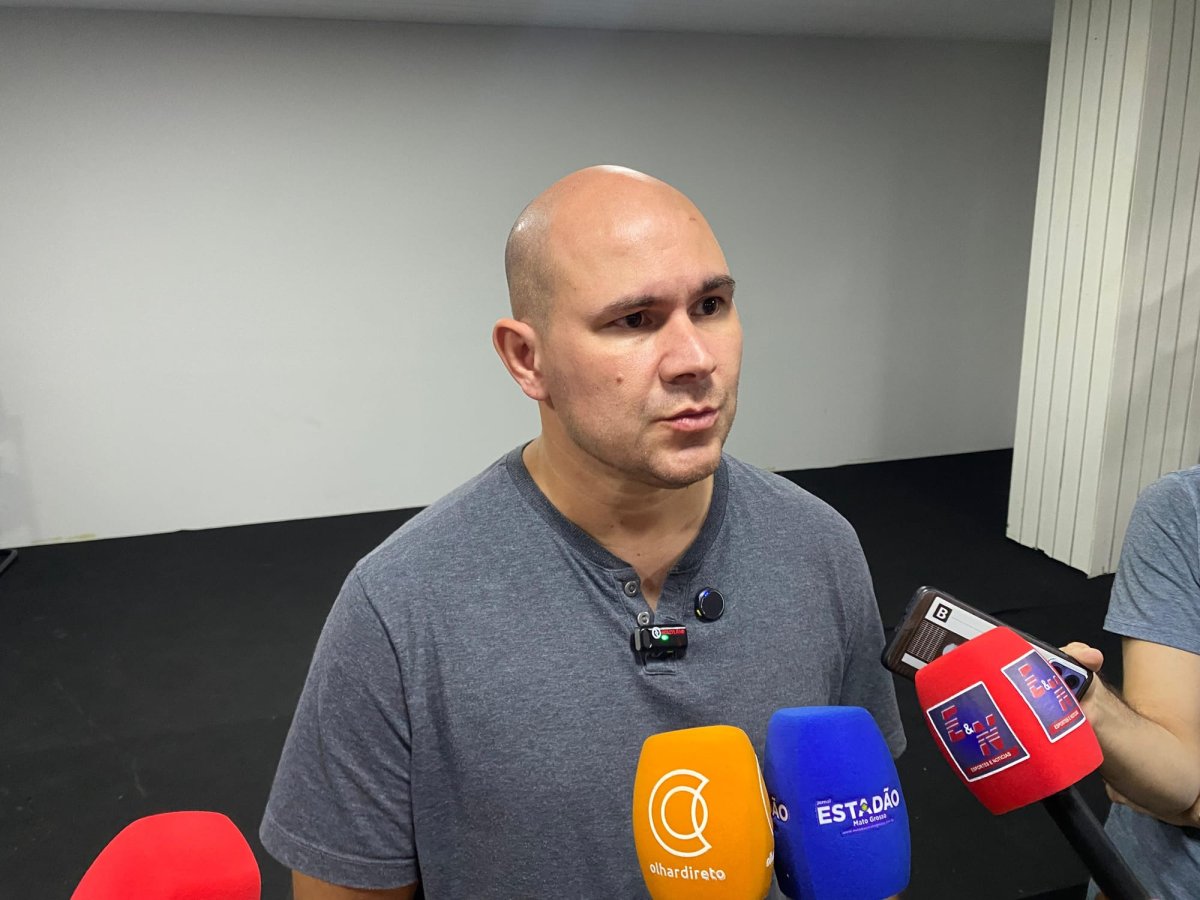 Abilio Brunini critica sessão do STF como 'constrangedora' e defende reformas no Senado