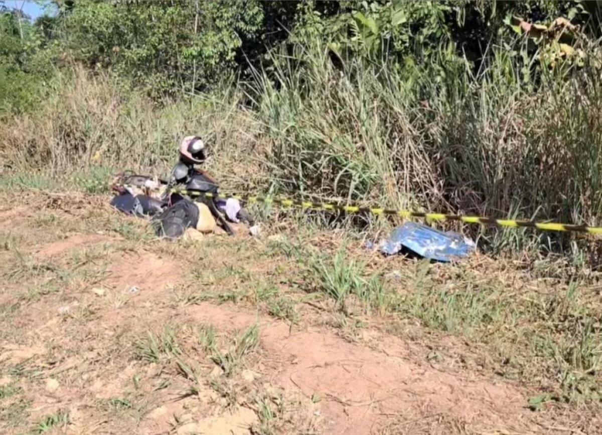 Mulher perde controle de motocicleta em curva de avenida e morre em Alta Floresta