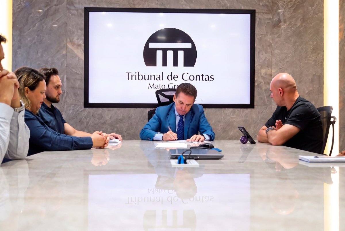 Cuiabá resolve pagamento de R$ 1,5 milhão para 105 trabalhadores com mediação do TCE