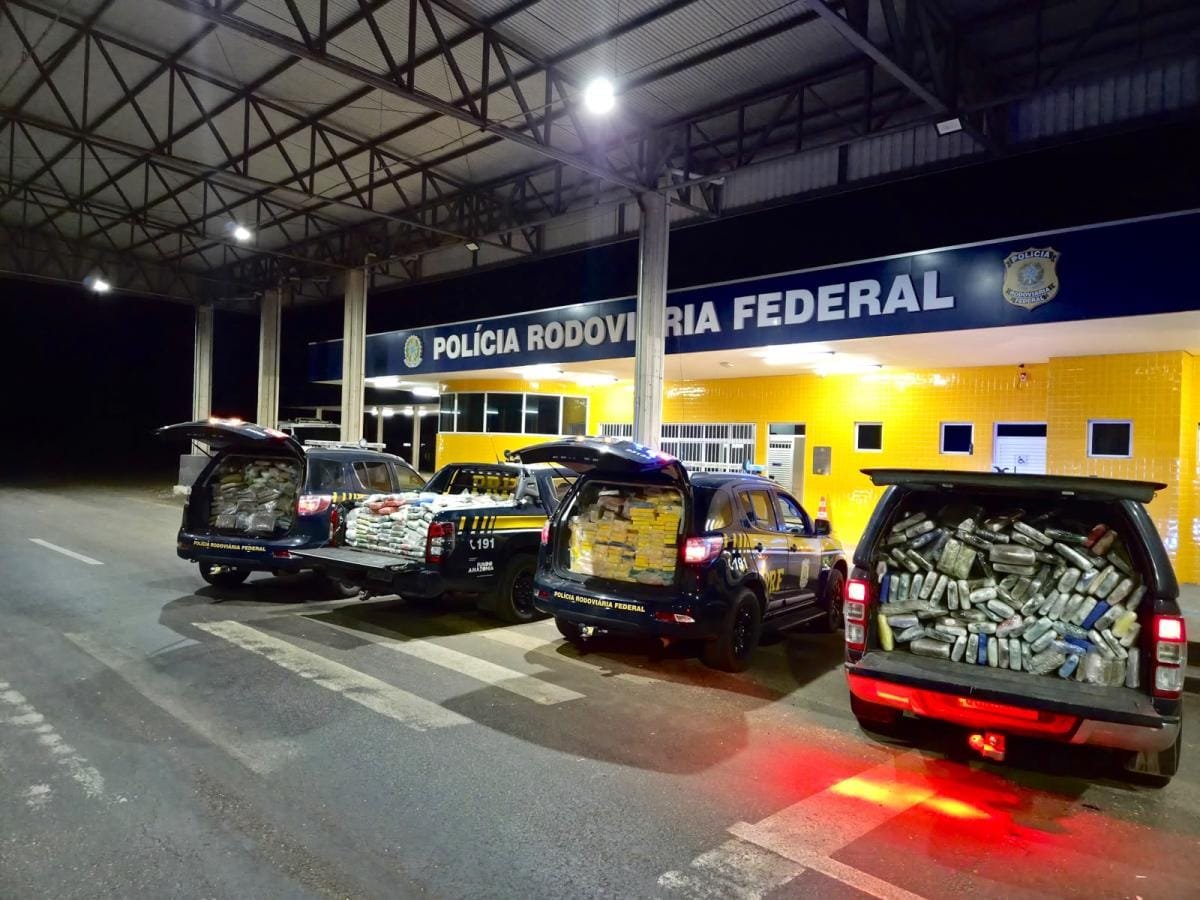 PRF intercepta carregamento de 2,4 toneladas de drogas em operação na BR-070 em Mato Grosso