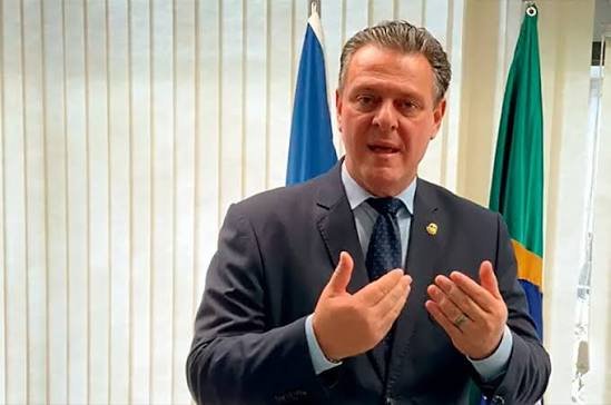 Carlos Fávaro Respalda Medida Provisória para Prohibir Apuestas Deportivas en Brasil