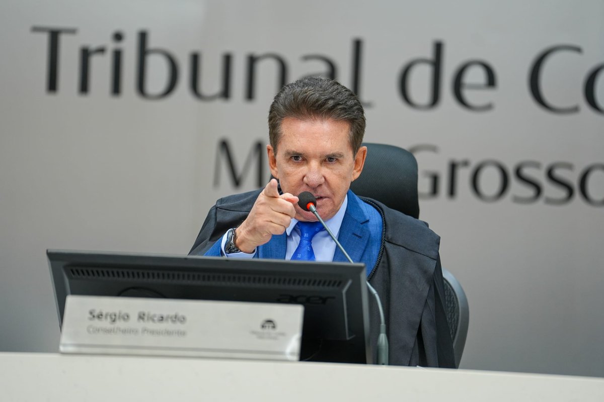 TCE-MT propõe isenção fiscal para cimento em obras públicas e defende pavimentação em concreto