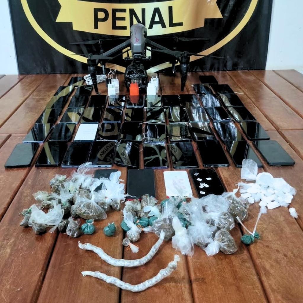 Polícia Penal destrói drone e apreende 47 celulares e substâncias ilícitas em operação na Penitenciária Mata Grande
