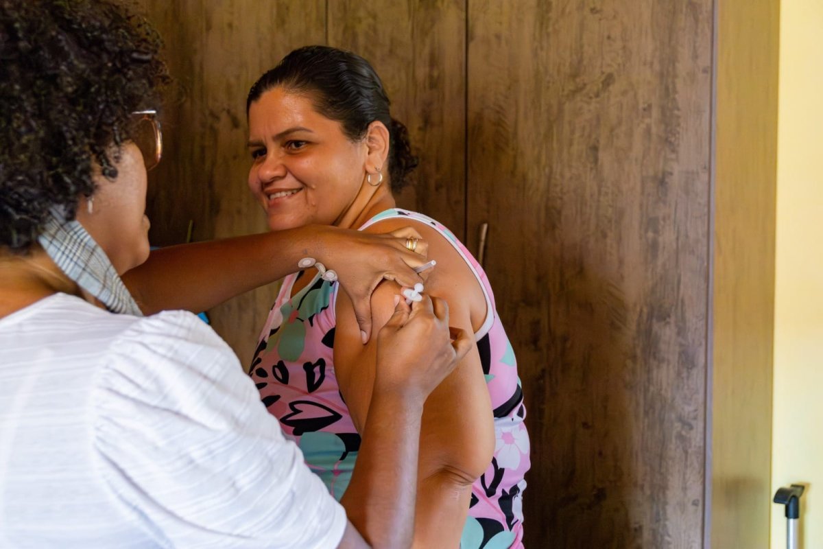 Cuiabá expande vacinação contra influenza para população geral; confira postos de atendimento