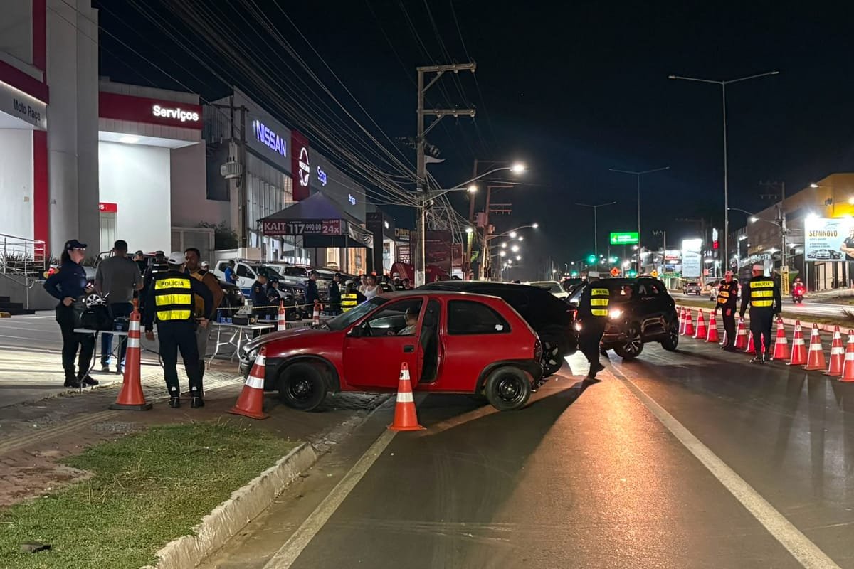 Operação Lei Seca em Várzea Grande: 8 prisões e 38 veículos removidos na Avenida da FEB