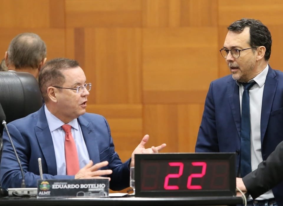 Disputa acirrada em Cuiabá: Lúdio, Botelho e Faissal lideram pesquisa para deputado estadual