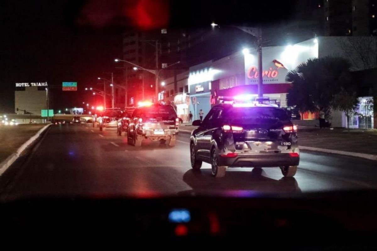 Polícia Militar prende suspeitos por cárcere privado e roubo em Várzea Grande