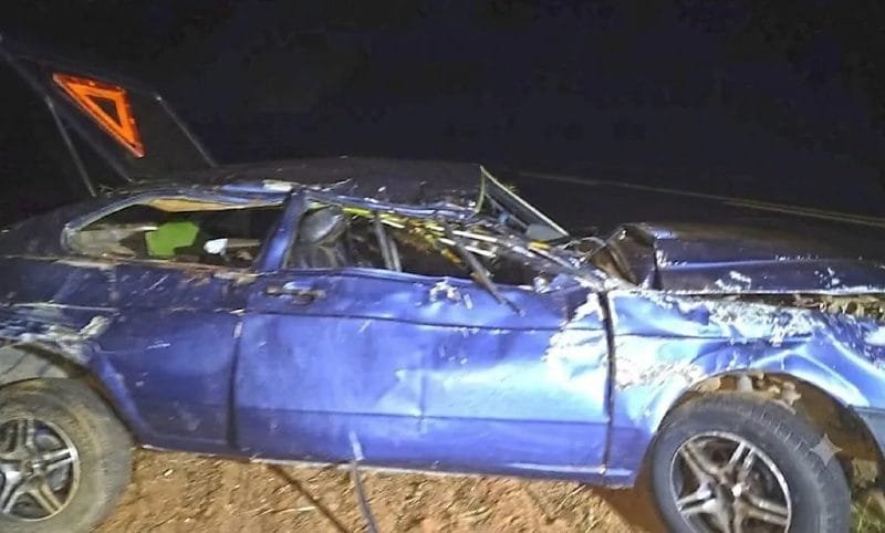 Gestante de 8 meses morre em capotamento; condutor preso por embriaguez ao volante e dirigir sem habilitação