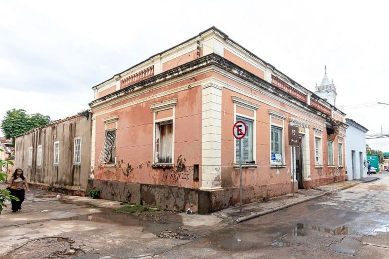 MPF move ação contra Cuiabá e Iphan para restaurar seis casarões históricos do Centro