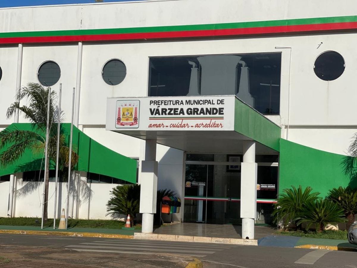 Várzea Grande estabelece acordo para regularizar contratações em Saúde e Educação