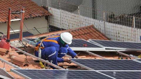 Painéis solares vão ficar mais caros para os consumidores com nova taxação em 2024? Entenda