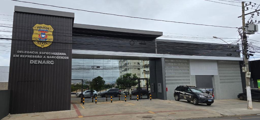 Polícia Civil cumpre 20 ordens judiciais contra grupo de traficantes que atuava em Cuiabá e no Distrito Federal