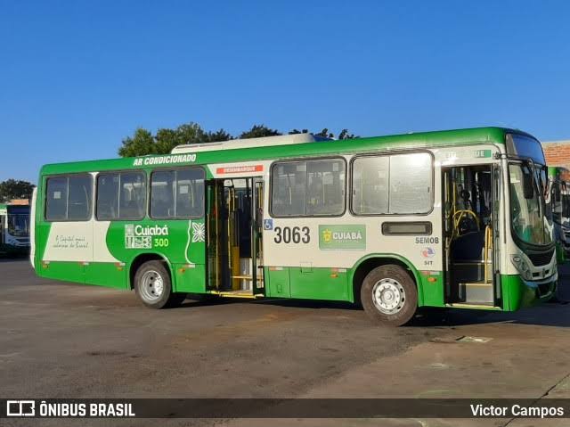 Prefeitura de Cuiabá é acusada de negligência e descaso diante da paralisação dos motoristas de transporte coletivo