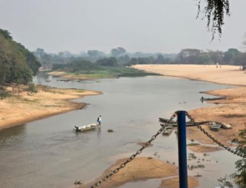 Rio Paraguai vai secando e atinge baixo nível histórico