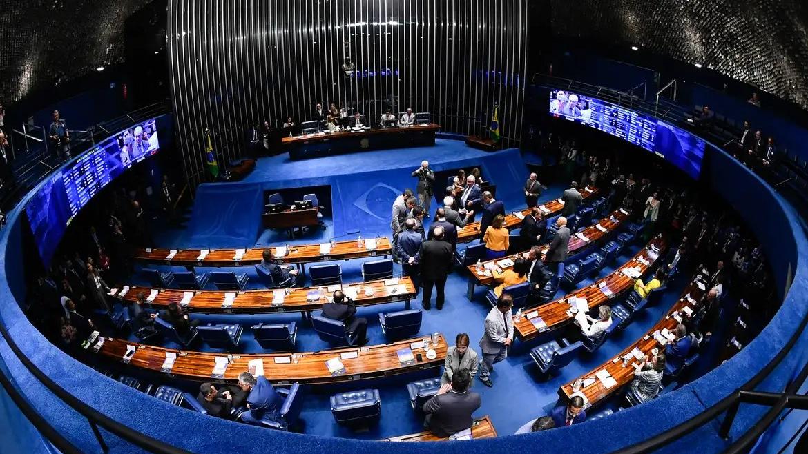 Senado aprova cota de 30% para negros e indígenas em concursos públicos federais