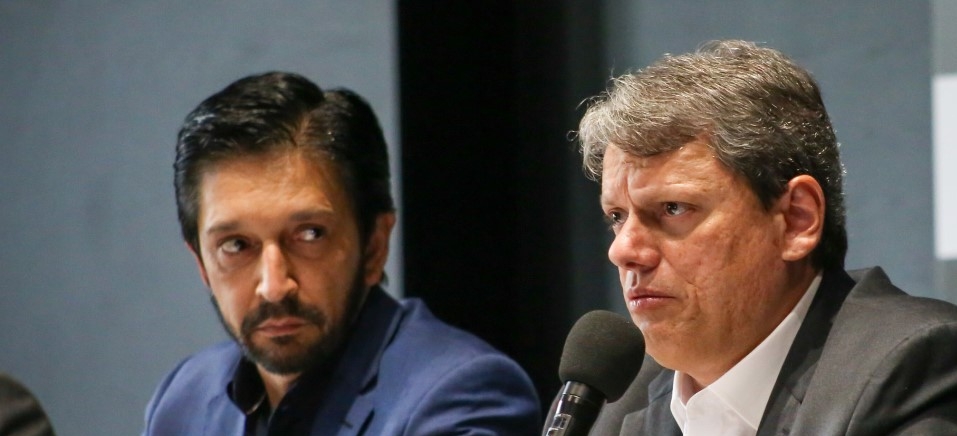 Tarcísio faz aceno a Nunes em meio à pressão bolsonarista