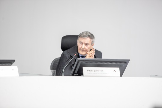 TCE-MT aponta legalidade de contratação direta de advocacia para recuperar créditos públicos