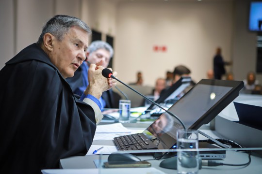 TCE-MT determina devolução de R$ 318 mil por falhas em obra de iluminação pública em Nova Mutum