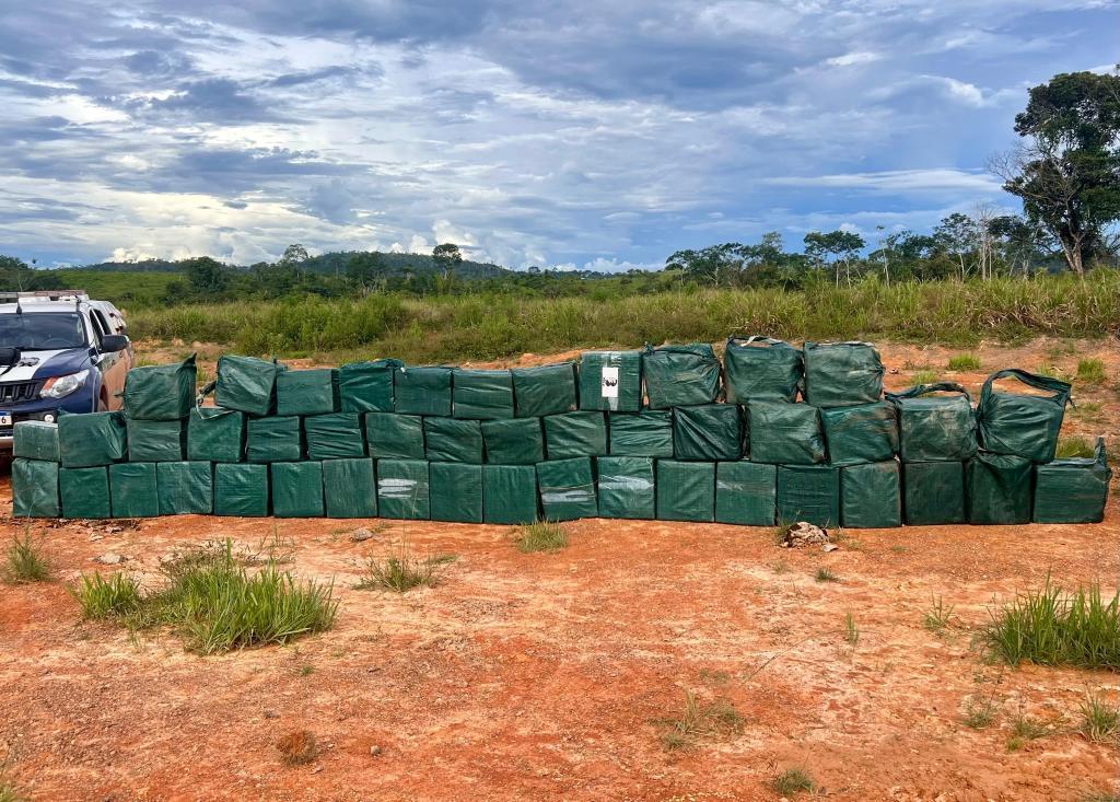TOLERÂNCIA ZERO Forças de segurança apreendem mais de quatro toneladas de drogas e causam prejuízo de R$ 70 mi às facções criminosas
