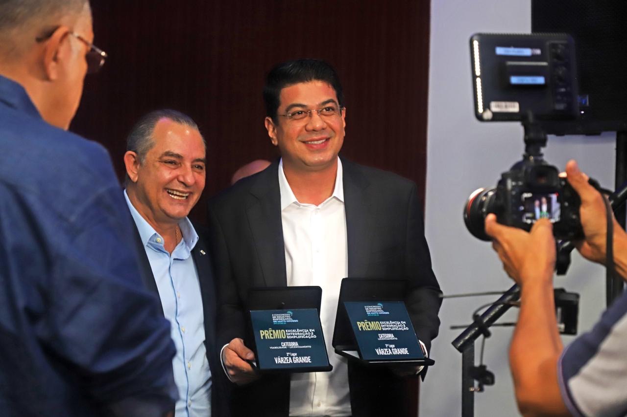 Várzea Grande recebe três prêmios de Excelência em Integração e Simplificação Empresarial