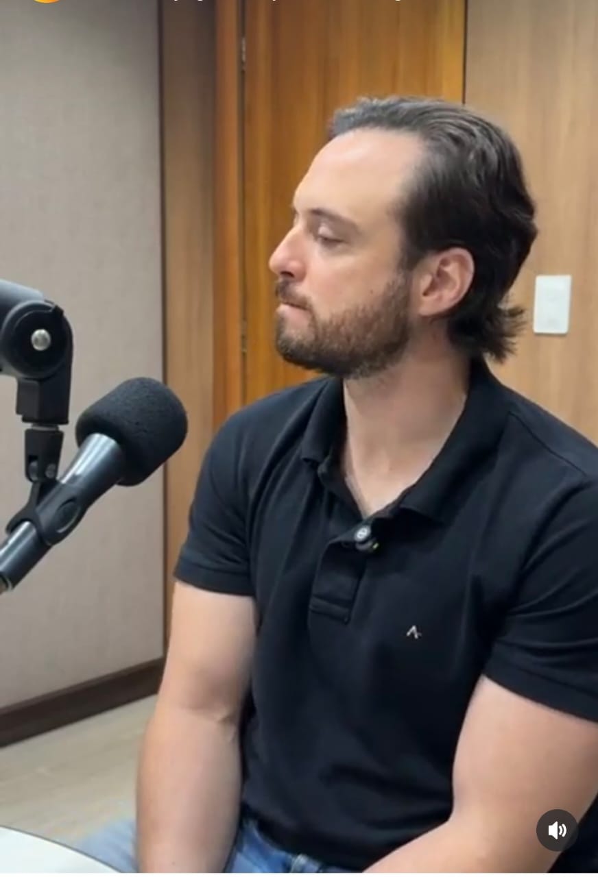 “Vereador detona Abílio: ‘Adultiza crianças, cria inimigos fictícios e esconde incompetência’”
