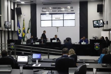 Vereadores de Cuiabá ignoram insatisfação da população e mantêm aumento abusivo da taxa de coleta de lixo